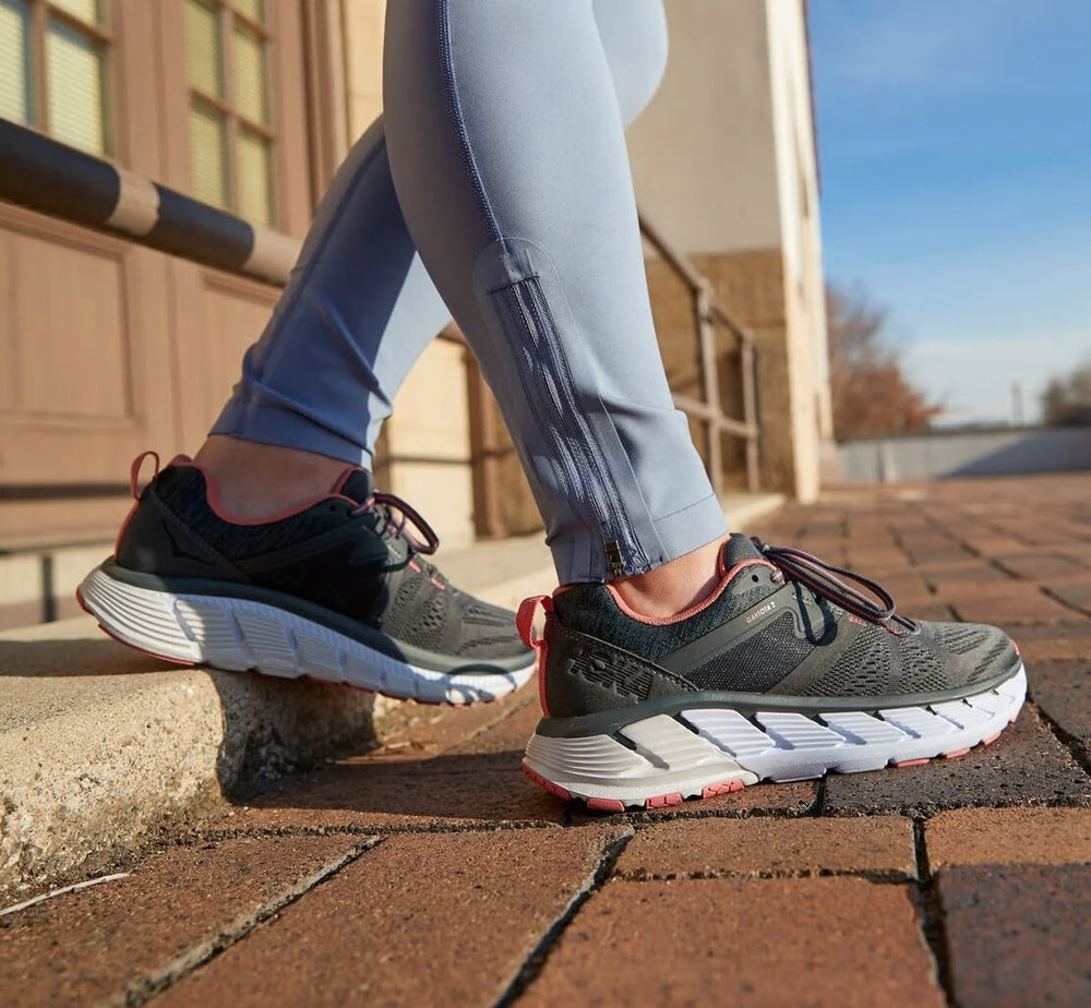 Women's Gaviota 2-HOKA