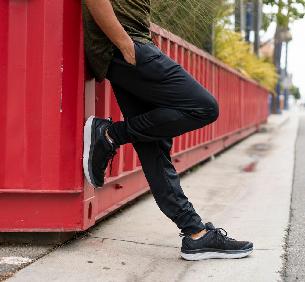 Men's Akasa-HOKA