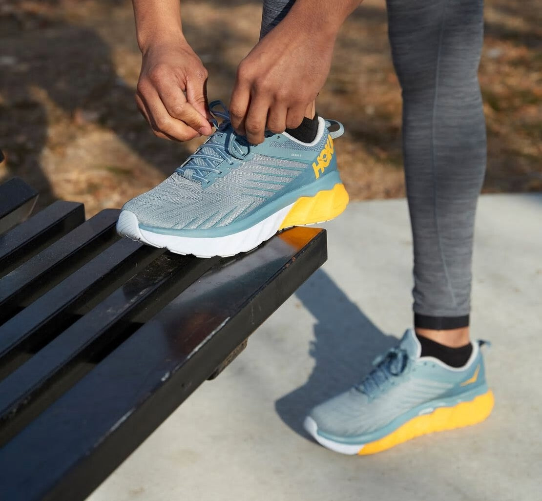 Men's Arahi 4-HOKA