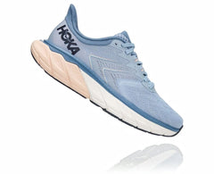 Women's Arahi 5-HOKA