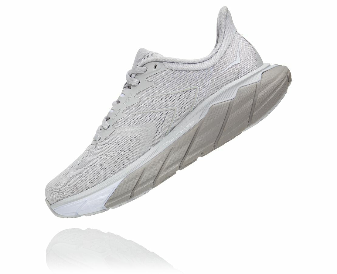 Women's Arahi 5-HOKA
